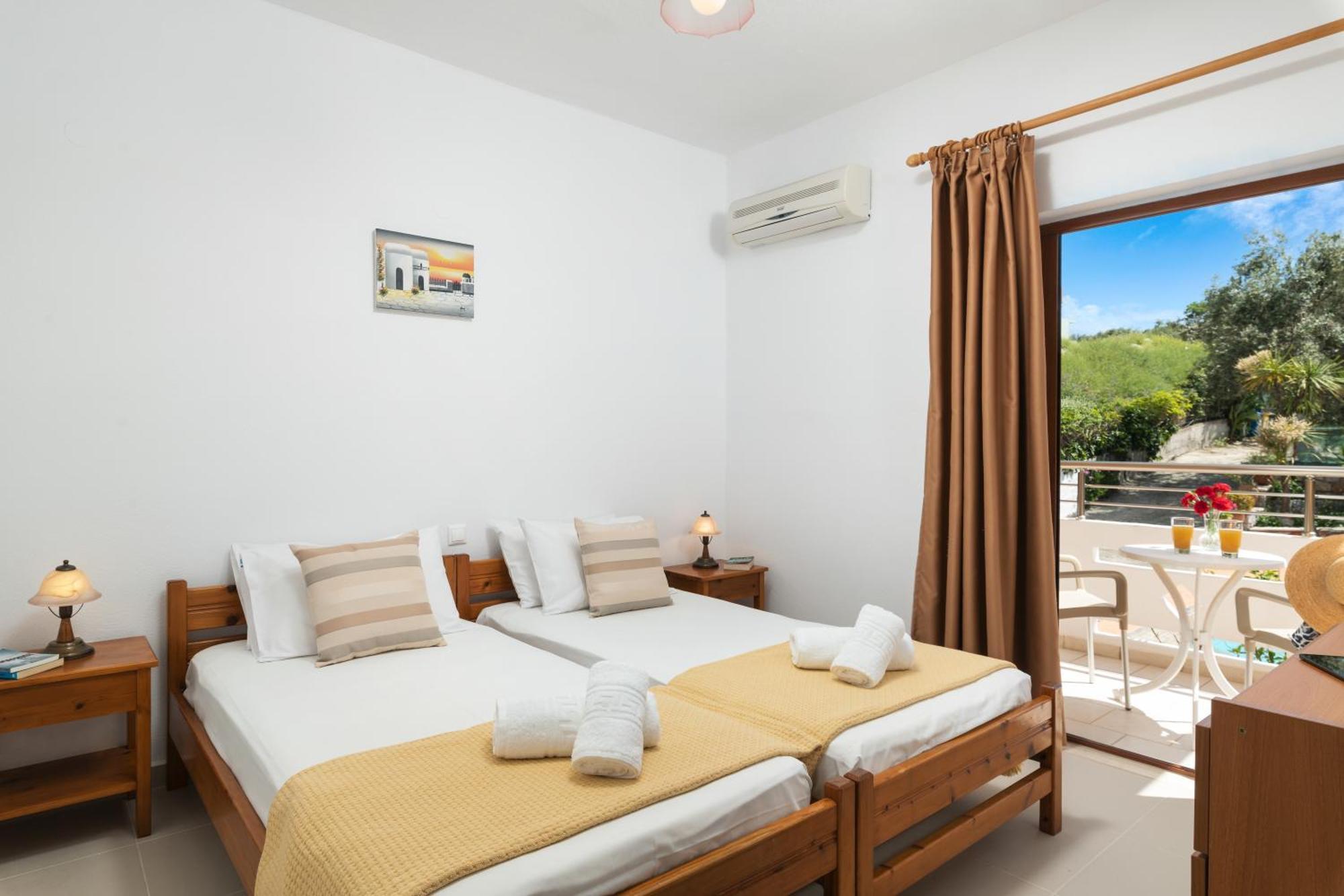 Aphrodite Apartments Kalyves Exterior photo